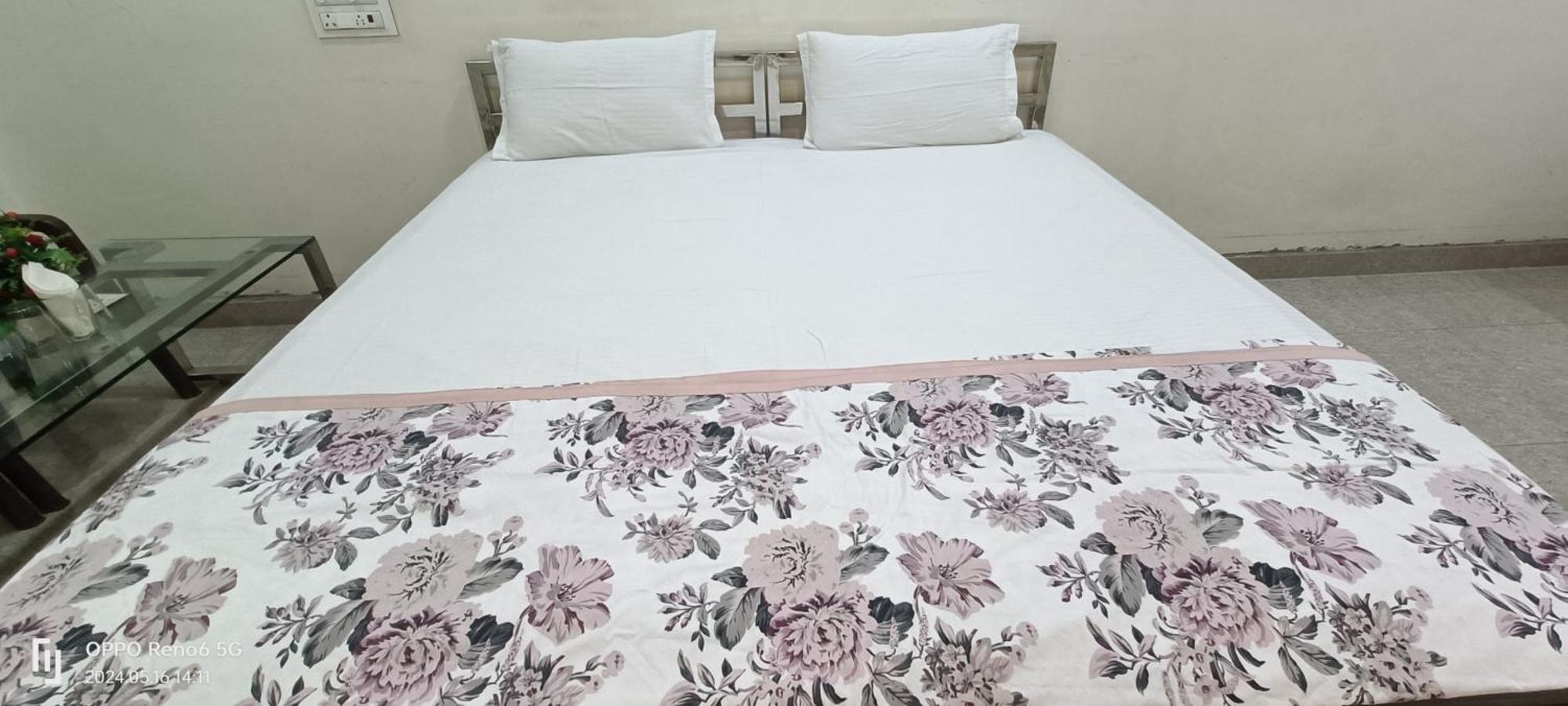 Hotel Royal Inn Satna Екстер'єр фото