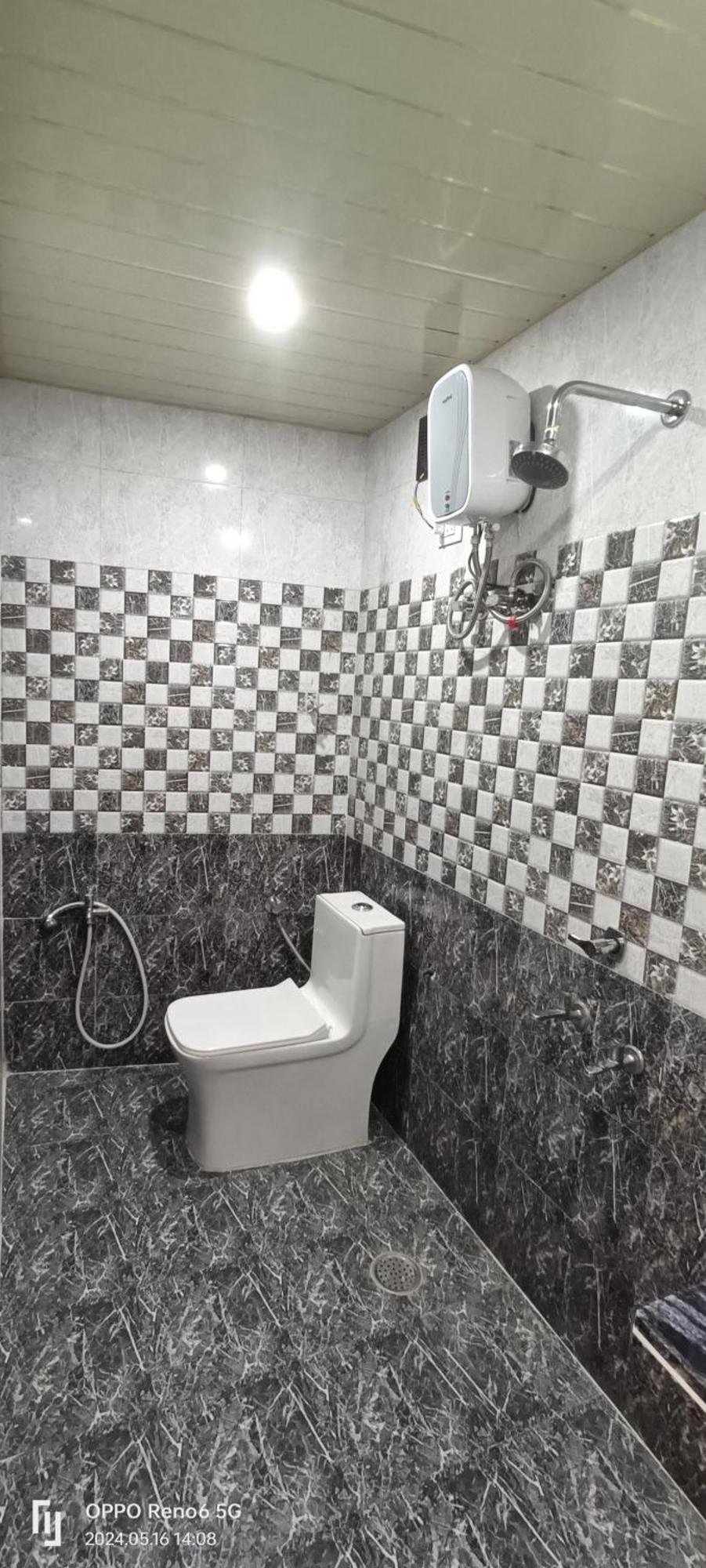 Hotel Royal Inn Satna Екстер'єр фото